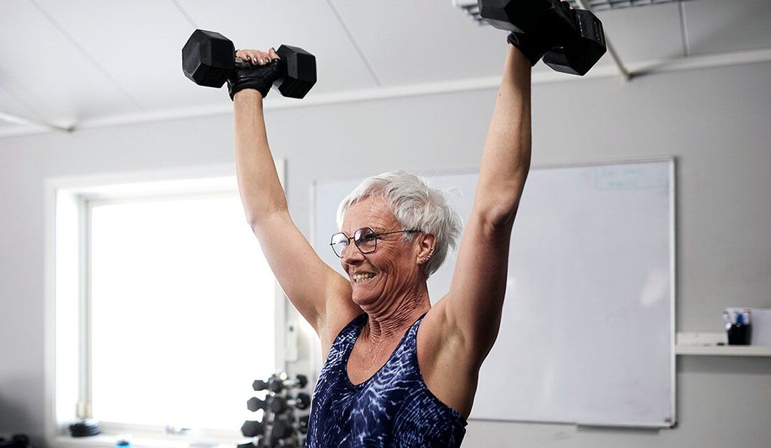 Stronger muscles, longer lives? Study highlights benefit for older females