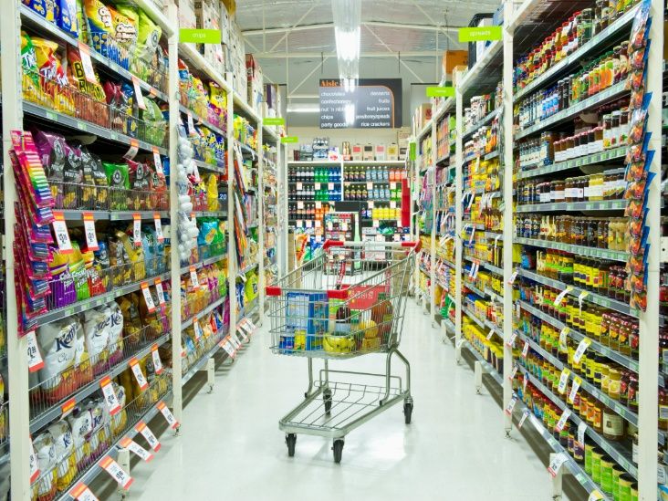 Every extra 100 grams of ultra-processed foods tied to greater disease risk