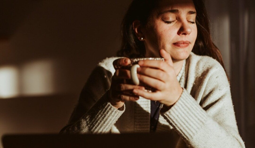 Caffeine doses as low as 100 mg could reduce deep sleep quality